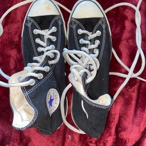 VINTAGE black converse, hi top